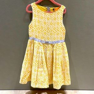 Girls dress soft daisy print